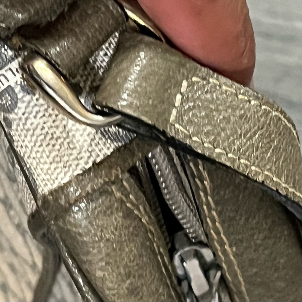 RARE Gucci Plus Authentic Crossbody Bag Supreme GG Monogram - Picture 5 of 11